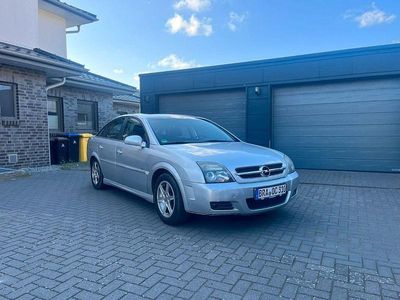 Opel Vectra GTS