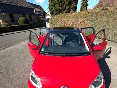 Gebraucht VW up! 60 PS (44 kW) 2014 Rot Kleinwagen