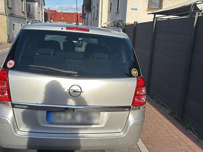 Gebraucht Opel Zafira 140 PS (102 kW) 2006 Silber Van / Kleinbus