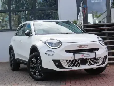 Gebraucht Fiat 600 101 PS (74 kW) 2024 Weiß SUV
