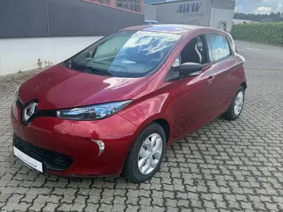 Usata Renault Zoe Life 42 kW (58 CV) 2018 Rosso Utilitaria