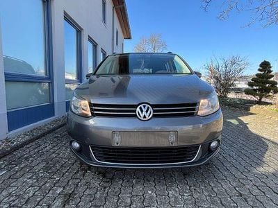 Gebraucht VW Touran 140 PS (102 kW) 2010 Braun Van / Kleinbus