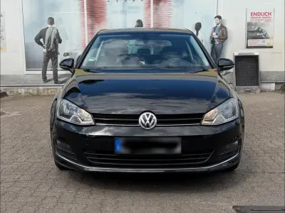 Gebraucht VW Golf VII 110 PS (80 kW) 2015 Schwarz Kleinwagen