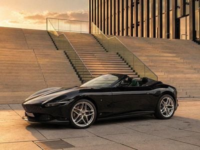 Nuova Ferrari Roma 620 CV (456 kW) 2025 Nero Cabrio