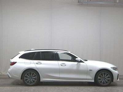 BMW 320e