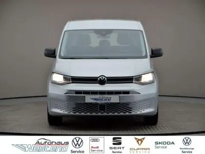Gebraucht VW Caddy Maxi 114 PS (83 kW) 2023 Reflexsilber Van / Kleinbus