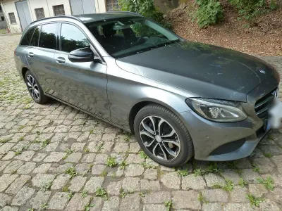 Gebraucht Mercedes C220 Avantgarde 170 PS (125 kW) 2016 Grau Kombi