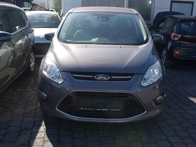 Gebraucht Ford C-MAX Titanium 140 PS (102 kW) 2015 Braun Van / Kleinbus