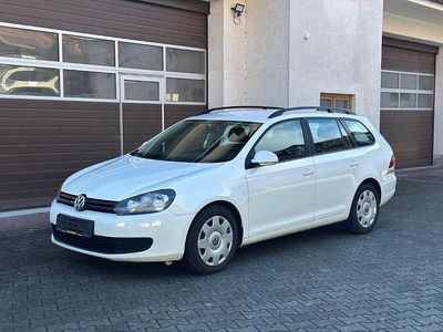 Gebraucht VW Golf VII Trendline 105 PS (77 kW) 2013 Weiß Kombi