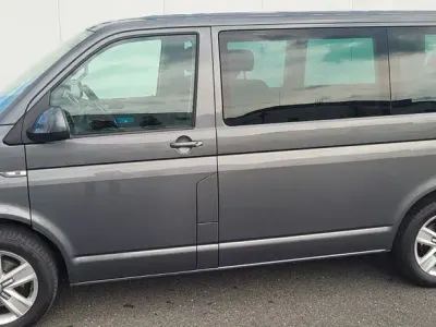 Gebraucht VW Multivan 150 PS (110 kW) 2016 Grau Van / Kleinbus