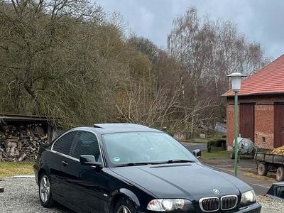 Gebraucht BMW 325 193 PS (141 kW) 2002 Schwarz Coupé