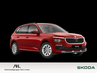 Gebraucht Skoda Karoq Tour 150 PS (110 kW) 2025 Rot SUV