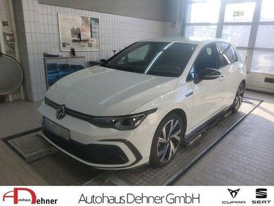 Gebraucht VW Golf VIII R-line 150 PS (110 kW) 2023 Pure white (weiß) Limousine