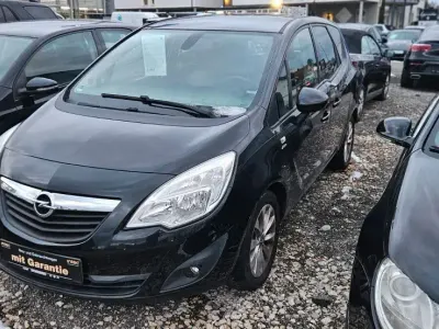 Gebraucht Opel Meriva Active 120 PS (88 kW) 2013 Schwarz Van / Kleinbus
