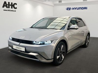 Silber cyber grey Neu 2025 Hyundai Ioniq Kleinwagen | 52.800 € (Teuer)