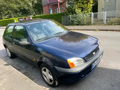 Gebraucht Ford Fiesta 60 PS (44 kW) 2000 Blau Kleinwagen