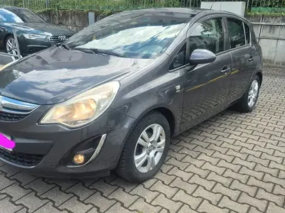 Gebraucht Opel Corsa Color Edition 86 PS (63 kW) 2012 Grau Kleinwagen