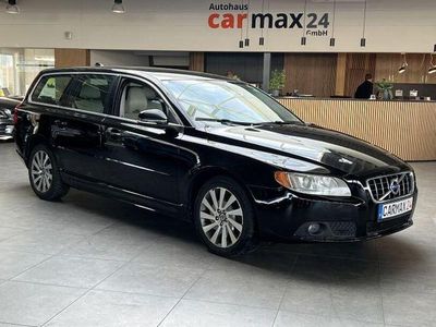 Gebraucht Volvo V70 Momentum 163 PS (119 kW) 2012 Schwarz Kombi