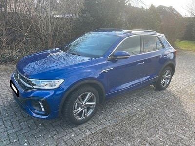 Second-hand VW T-Roc R-line 150 CP (110 kW) 2024 Albastru SUV