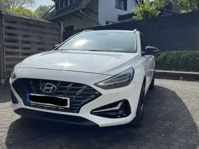 Gebraucht Hyundai i30 Edition 30+ 160 PS (117 kW) 2021 Weiß Kombi