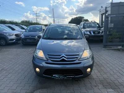 Usado Citroën C3 Comfort 73 CV (53 kW) 2008 Gris Berlina