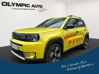 Usata Fiat Grande Panda La Prima 101 CV (74 kW) 2025 Giallo Utilitaria