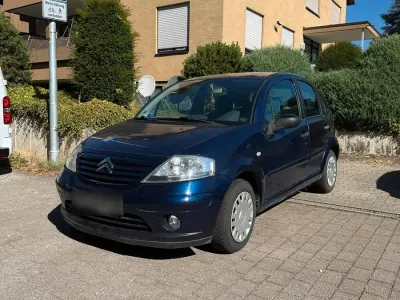Gebraucht Citroën C3 60 PS (44 kW) 2004 Blau Kleinwagen