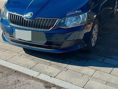 Gebraucht Skoda Fabia Active 60 PS (44 kW) 2016 Blau Kleinwagen