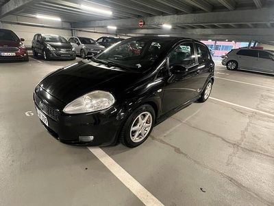 Schwarz Gebraucht 2006 Fiat Grande Punto Kleinwagen | 1.799 € (Fairer Preis)