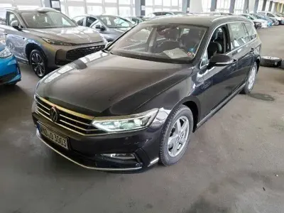 Gebraucht VW Passat 200 PS (147 kW) 2022 Schwarz Kombi