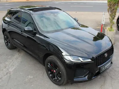 Gebraucht Jaguar F-Pace R-Dynamic 250 PS (183 kW) 2022 Schwarz SUV