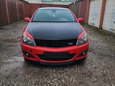 Rot Gebraucht 2009 Opel Astra GTC Innovation Kleinwagen | 1.000 € (Superpreis)
