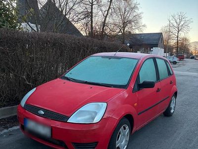Gebraucht Ford Fiesta 60 PS (44 kW) 2005 Rot Kleinwagen