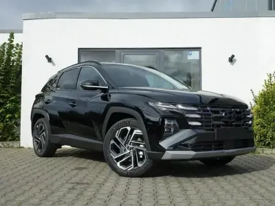 Neu Hyundai Tucson Prime 239 PS (175 kW) 2026 Cypress green SUV