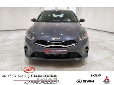 Gebraucht Kia Ceed Vision 99 PS (72 kW) 2024 Pentametal met. Kleinwagen