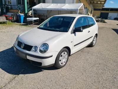 Gebraucht VW Polo 54 PS (39 kW) 2004 Weiß Kleinwagen