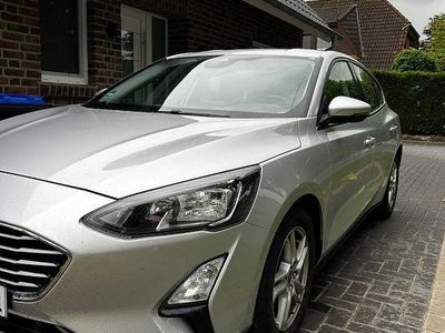 Gebraucht Ford Focus Cool & Connect 101 PS (74 kW) 2021 Silber Limousine