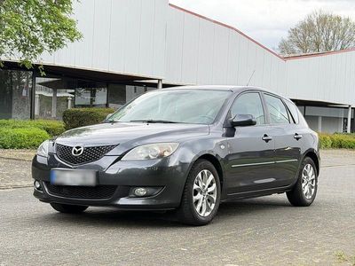 Używany Mazda 3 Comfort 84 KM (61 kW) 2006 Szary Sedan/Limuzyna