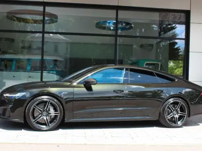 Gebraucht Audi S7 Sportback Exclusive 385 PS (283 kW) 2021 Dark olive pearl effect Kleinwagen