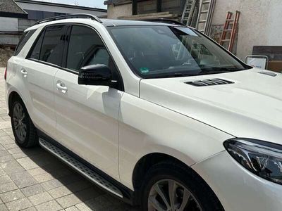 gebraucht Mercedes GLE350 GLE 350d 4Matic Diamantweiß metallic bright