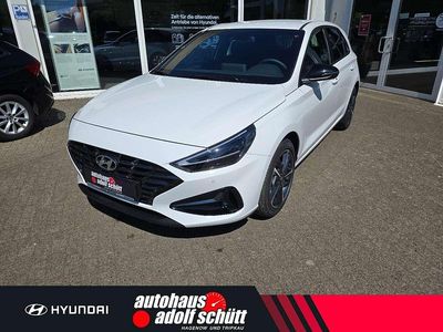 Weiß Gebraucht 2024 Hyundai i30 Advantage Limousine | 23.290 € (Etwas zu teuer)