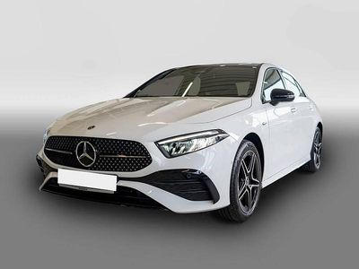 Gebraucht Mercedes A250 163 PS (119 kW) 2025 Weiß Coupé
