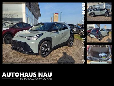 Gebraucht Toyota Aygo X 116 PS (85 kW) 2026 Urban khaki / night sky black SUV