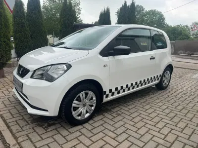 Używany Seat Mii Reference 60 KM (44 kW) 2012 Biały Hatchback
