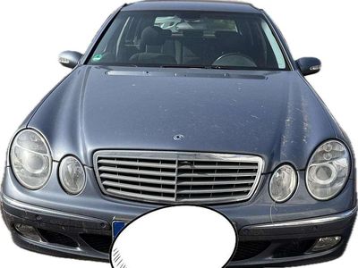 Mercedes E220