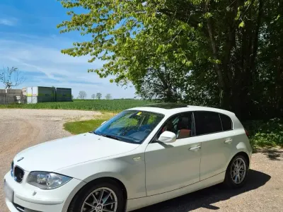 Gebraucht BMW 116 116 PS (85 kW) 2011 Weiß Kleinwagen
