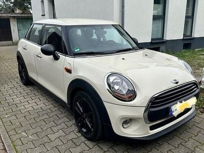 Gebraucht Mini John Cooper Works 102 PS (75 kW) 2015 Beige Kleinwagen