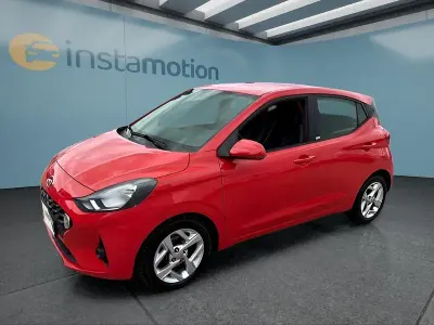 Gebraucht Hyundai i10 Trend 67 PS (49 kW) 2020 Rot Kleinwagen