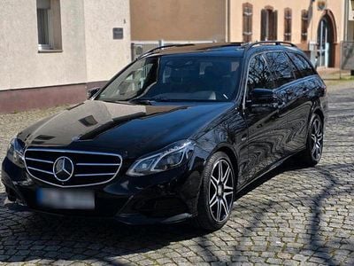Gebraucht Mercedes E350 258 PS (189 kW) 2015 Schwarz Kombi