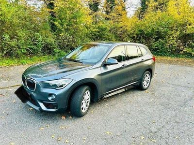Gebraucht BMW X1 140 PS (102 kW) 2019 Grau SUV